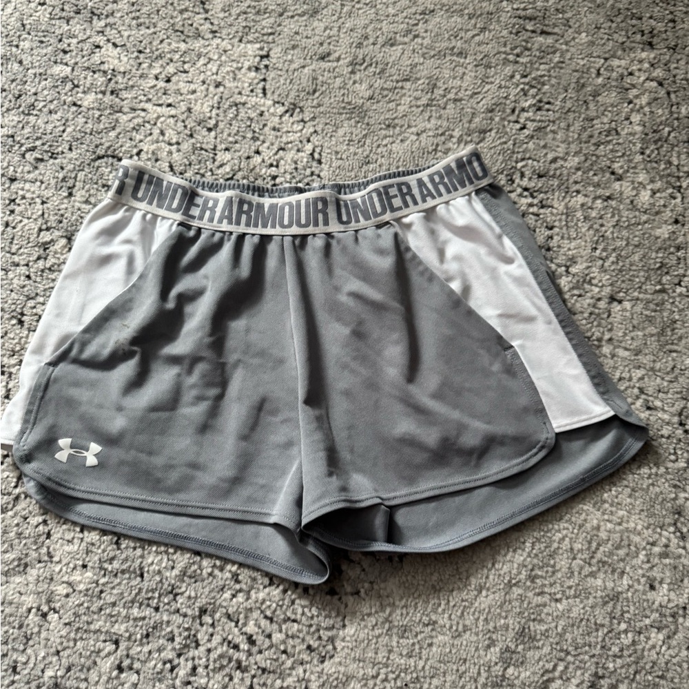 Under Armour Women's Two-Tone Gray Athletic Shorts